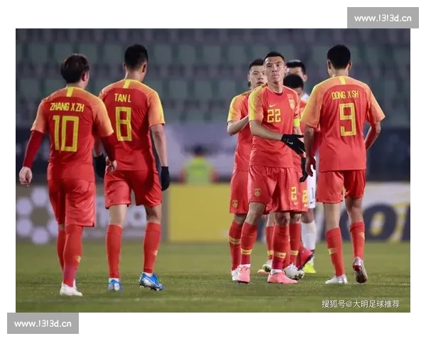 生死对决一触即发足球晋级赛燃爆全城热血争夺巅峰门票荣耀时刻 - 副本 - 副本 (2) 生死对决一触即发足球晋级赛燃爆全城热血争夺巅峰门票荣耀时刻 - 副本 - 副本 (2)