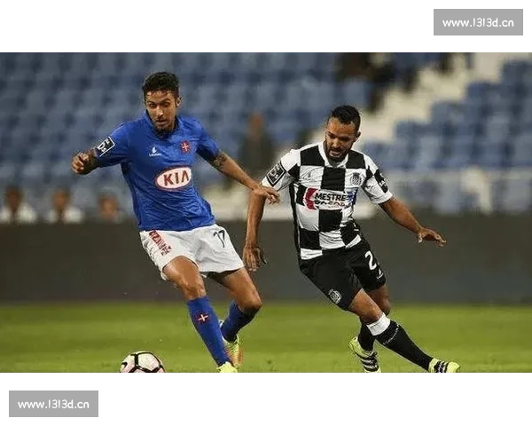 精准解析本轮足球赛事胜负走势与关键球员表现预测 - 副本 (3)